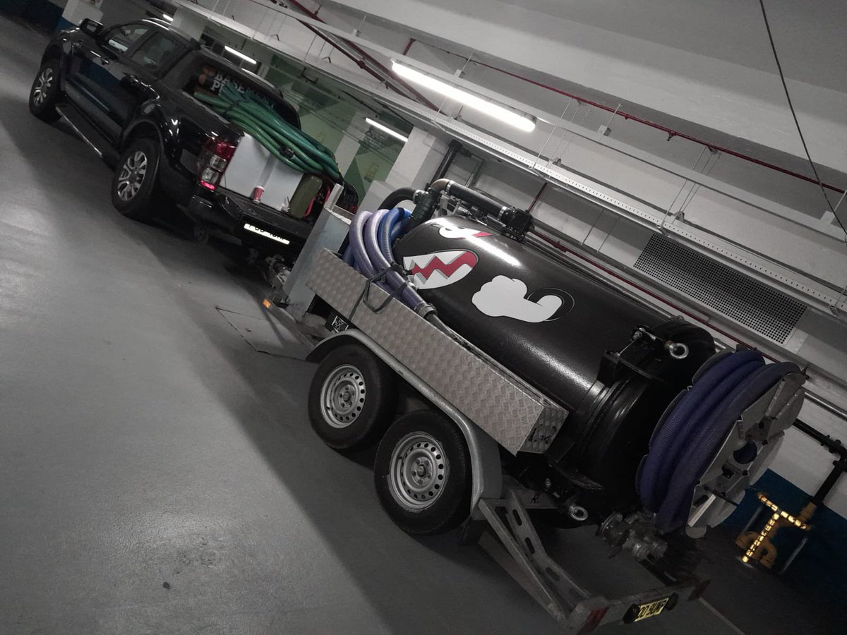 Our micro tanker 6 floors down in a car park carrying out pump maintenance #micro #tanker #sump #pump #basementpump