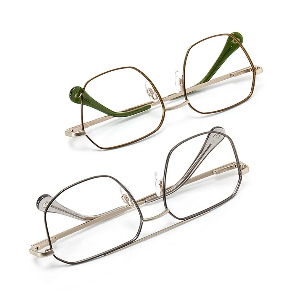 BCOpticians's tweet image. 👁 E Y E S T U F F

Shape up with trending metals #eyestuff Nifty + #eyestuff Nico.
#unisexeyewear 
#metal 
#design 
#fashion 
#frames
#eyewear 
#eyes