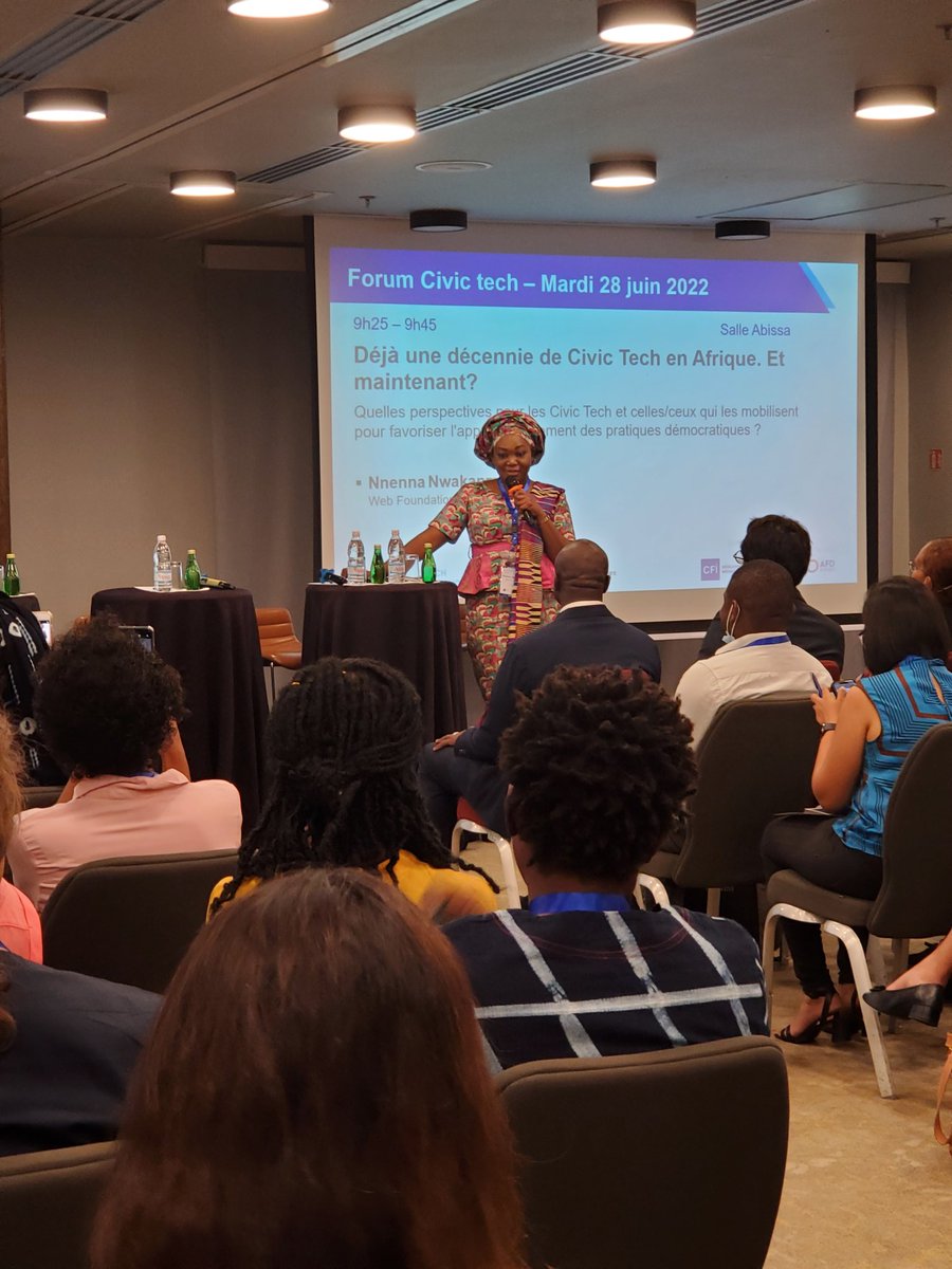 1er forum civic tech en Afrique Francophone près de 120 actrices et acteurs engagé.e.s dans la civic tech organisé par <a href="/CFImedias/">CFImedias</a>  avec l'appui <a href="/AFD_France/">Agence Française de #Développement (AFD) 🇫🇷 🇪🇺</a>  
#CCitoyennes  
<a href="/Araba_Coulibaly/">Araba Coulibaly</a> 
#civictech