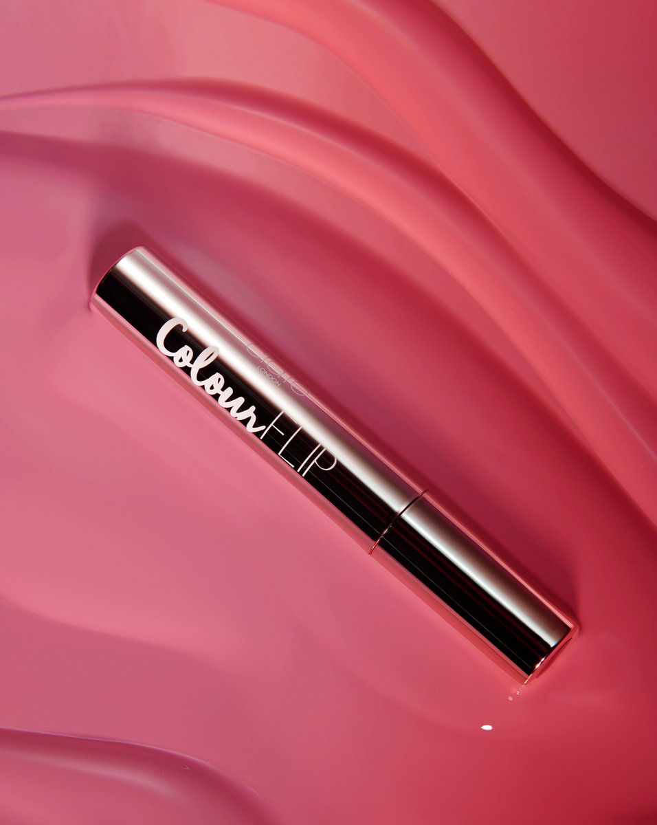 ciatelondon's tweet photo. Witness a little daylight magic when you wear our light reflective #colourflip lip gloss that changes colour when you step into light ✨💗 https://t.co/G4pRkIoLTU https://t.co/kfoz4r4XZk