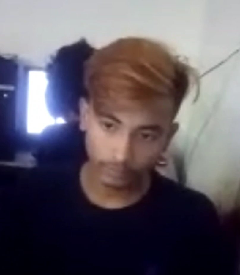TheNiteshSingh's tweet photo. This person is a criminal, Looking for him.

Please share and help locate https://t.co/ZFW5Cmc9CH