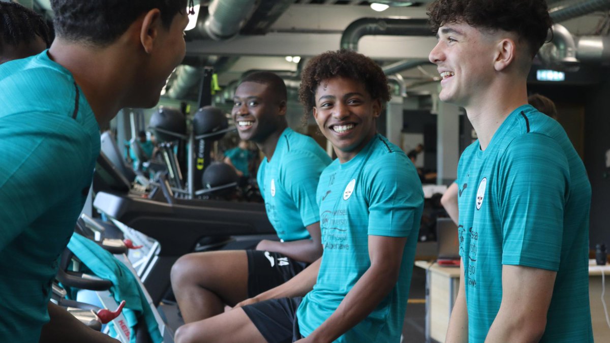 𝗔𝗰𝗮𝗱𝗲𝗺𝘆 𝗽𝗿𝗲-𝘀𝗲𝗮𝘀𝗼𝗻 𝗳𝗿𝗶𝗲𝗻𝗱𝗹𝗶𝗲𝘀 𝗰𝗼𝗻𝗳𝗶𝗿𝗺𝗲𝗱 ✅

Our U18s and U21s have confirmed their 2022-23 pre-season schedules.

👉 bit.ly/3bBjWIa