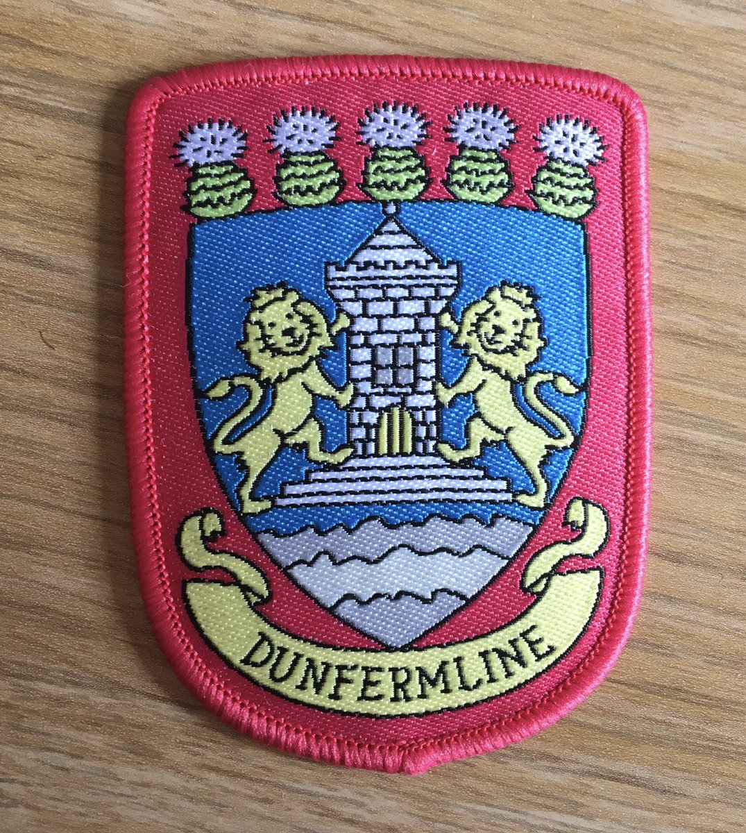 LearningHoolet's tweet photo. #FifeFamilies This is the only pastport you’ll need this #SummerHolidays FREE to collect from @ONatDCLG @carnegiemuseum @abbey_church & @welovehistory #Dunfermline Abbey Nave from this Friday! Join in our #BuildIt activities throughout the holidays to earn an #HQExplorers patch https://t.co/IAuHEJxB5y