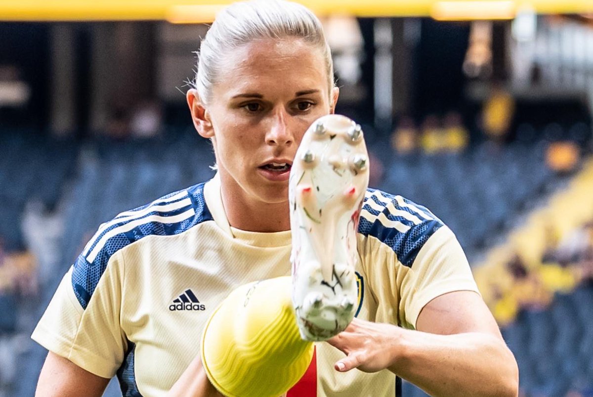 This is Jonna Andersson. #bajen