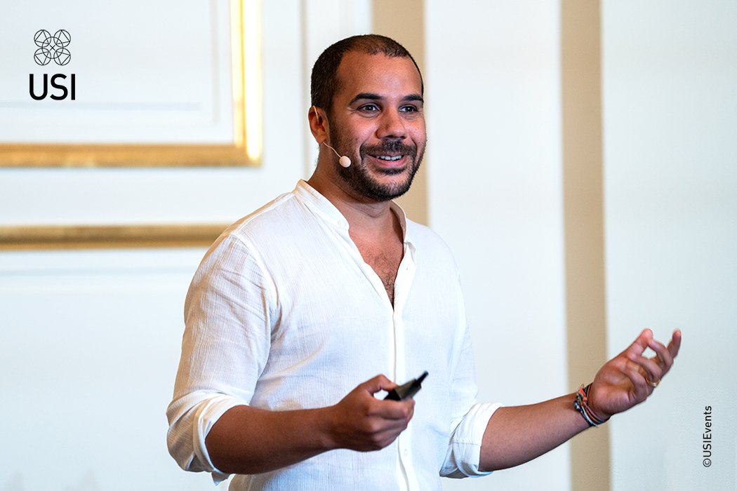 🤩 Après avoir assisté à son talk lors de notre event #USI2022, retrouvez dès maintenant l'interview de Michaël Dandrieux (<a href="/mvdandrieux/">Michaël V. Dandrieux</a>) !

« Une autre manière de faire l’entreprise est possible »
➡️ bit.ly/3OPjtjP

Avec <a href="/umanz_fr/">Umanz by Patrick Kervern</a> 🙌