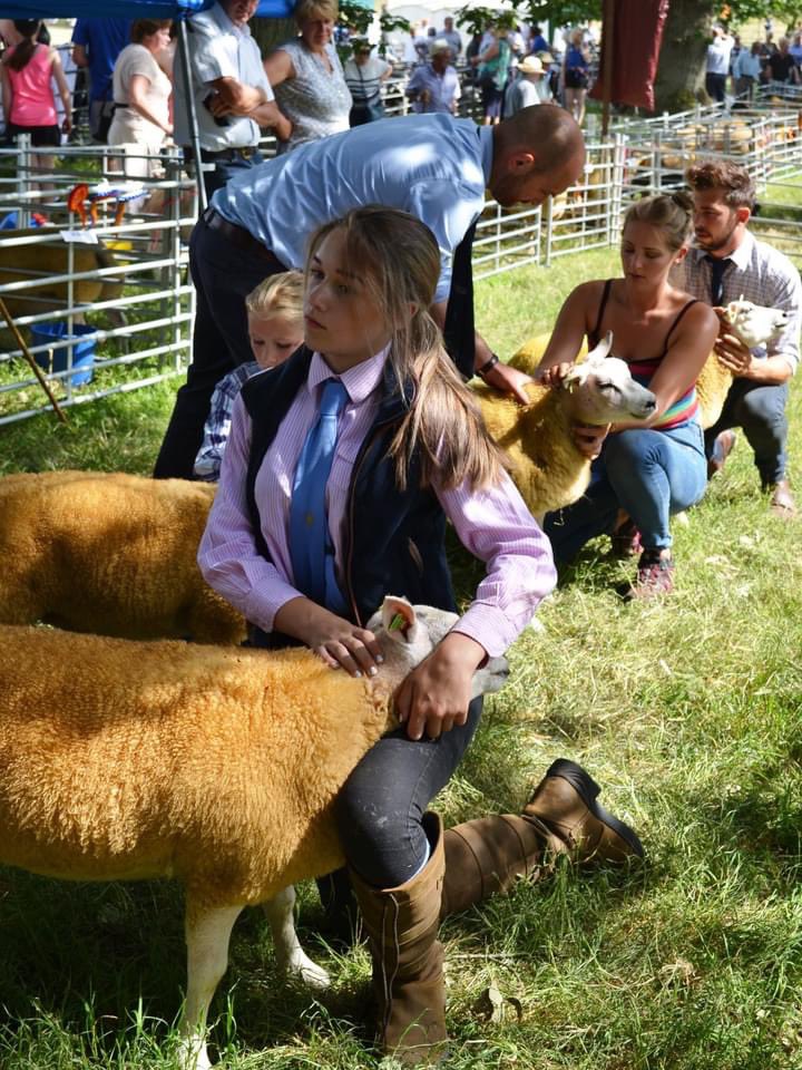 Last chance to grab online tickets for #skelton2022 this Saturday ticketsales.events.justbookitnow.com/d5XBnKxVFXPwgT…