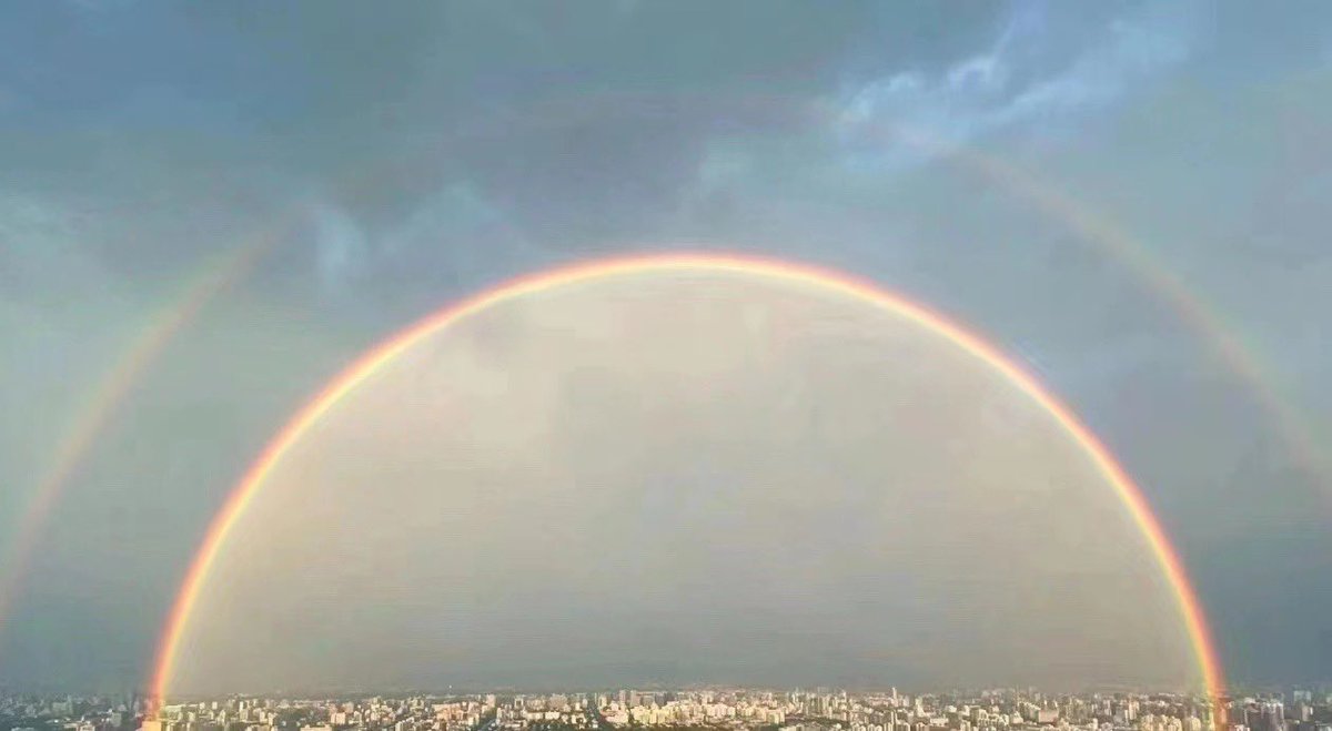 Guan Chun 官純 tweet media