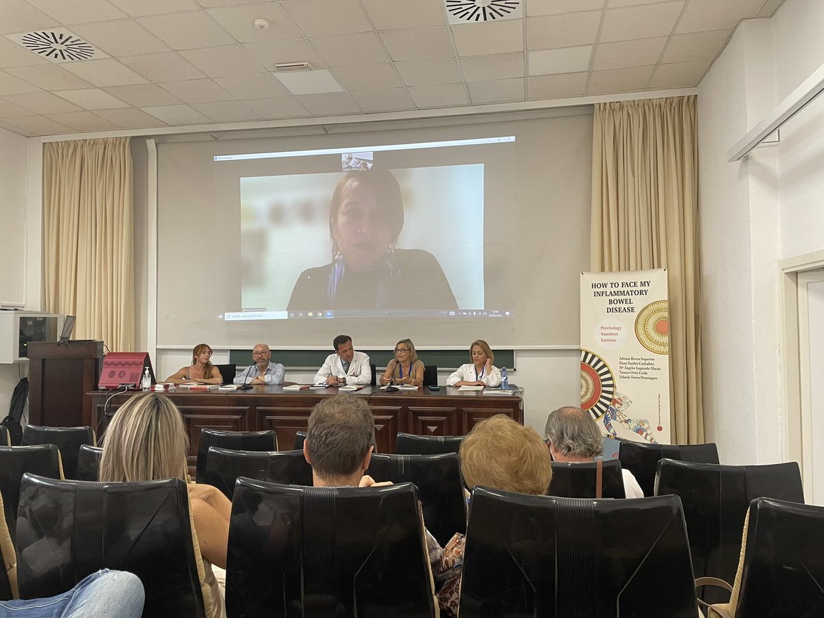 Nuestra Unidad de Enfermedad Inflamatoria Intestinal implicada en la difusión del libro “Cómo afronto mi Enfermedad Inflamatoria Intestinal” fuera de nuestras fronteras con su traducción en inglés. Sumando para ayudar y guiarles el camino a nuestros pacientes <a href="/AccuSevilla/">ACCU Sevilla</a>