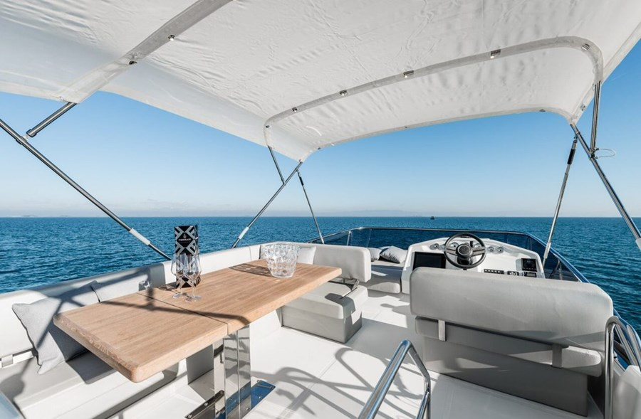 Croatia_Charter's tweet image. Explore our special summer offer for CRANCHI E 52 F EVOLUZIONE:

👉 from July 9 to July 16 for 14.040€
🔗 bit.ly/CranchiE52

Contact us for more:
📲+385992165500
📧booking@croatiacharter.com

#CroatiaCharter #SailingCroatia #DiscoverAdriatic
