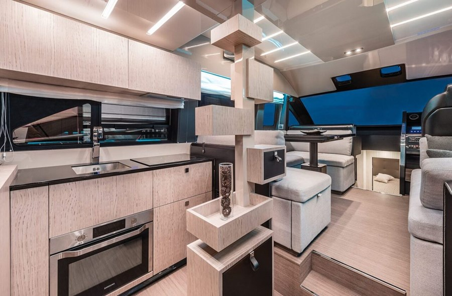 Croatia_Charter's tweet image. Explore our special summer offer for CRANCHI E 52 F EVOLUZIONE:

👉 from July 9 to July 16 for 14.040€
🔗 bit.ly/CranchiE52

Contact us for more:
📲+385992165500
📧booking@croatiacharter.com

#CroatiaCharter #SailingCroatia #DiscoverAdriatic