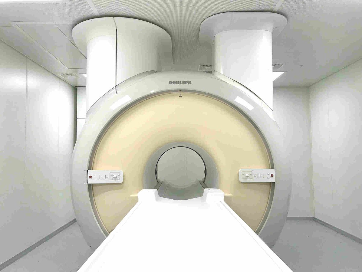Soon we will hire 2 PhDs!
The <a href="/kwf_nl/">KWFKankerbestrijding</a> supports the development of MRI/PET for mr-guided RT with a grant for public private partnerships.

Thanks 
Philips and TeslaDC.nl
vdBerg, de Jong, Intven, Mohamed Hoesein, @JJWLagendijk!
 
<a href="/UMCUtrecht/">UMC Utrecht</a> 
<a href="/Cancer_UMCU/">Cancer Research UMC Utrecht</a> 
<a href="/nvkfysica/">NV KlinischeFysica</a>