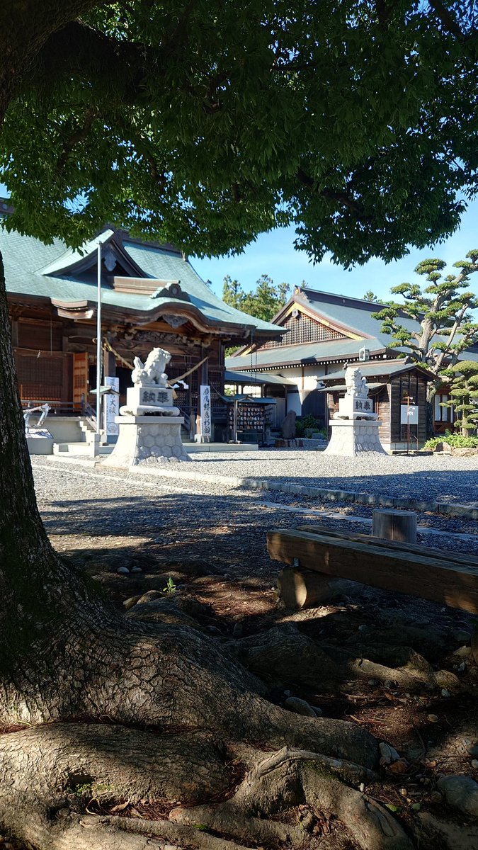 rockhil02730181's tweet photo. 天王宮 大歳神社
053-421-6447
https://t.co/yhstRbfZZw
#疾風巡拝 #tenere700
スタートは地元からで
よっしゃ～北海道行くぞ～
#theworldadventureweek https://t.co/DeLKPNAsRW