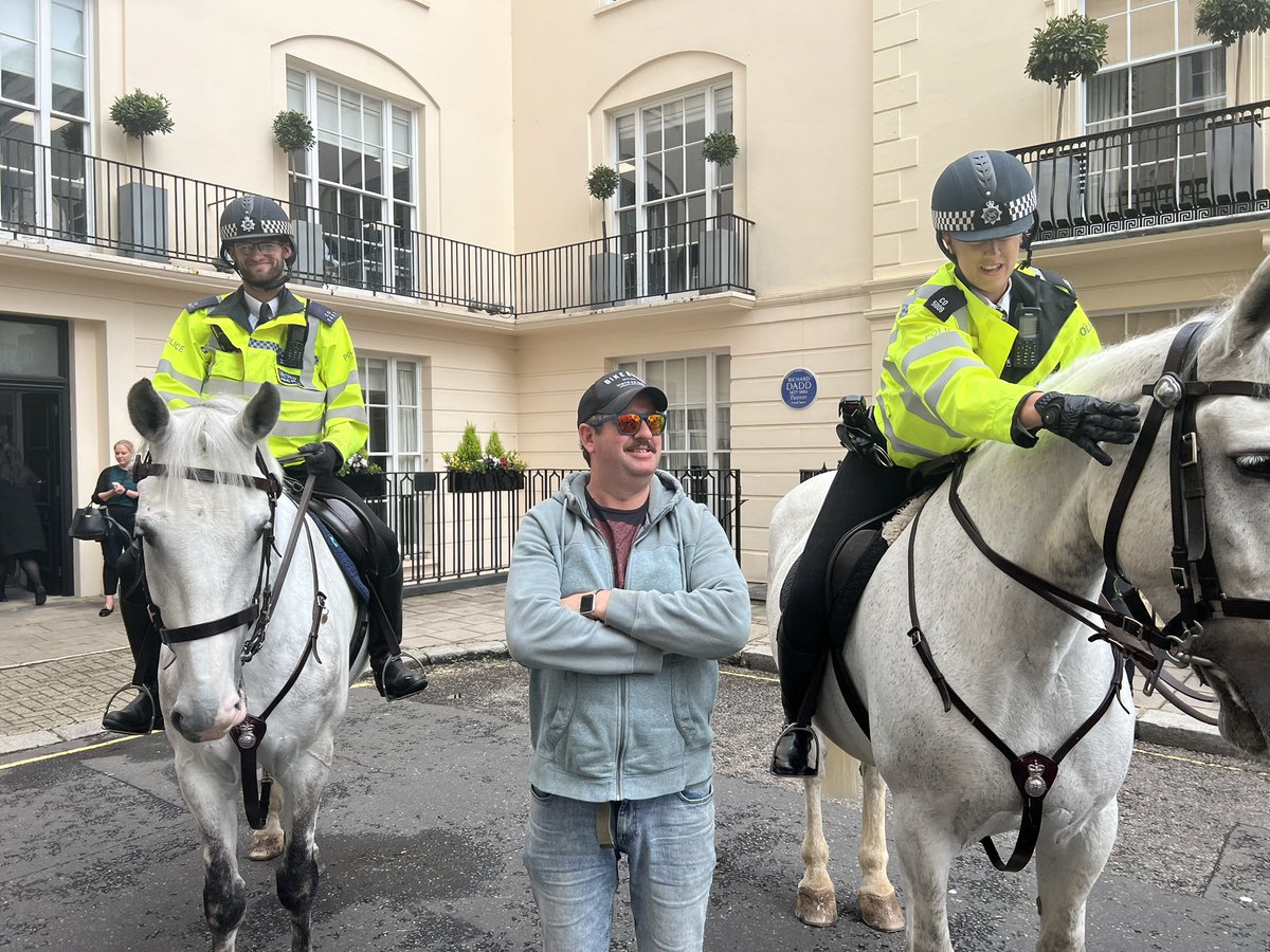 Jeff Nicholson (@jeffjeffdejeff) on Twitter photo Only fool and horses. <a href="/OFAHMusical/">Only Fools and Horses The Musical</a> Only fool and horses. <a href="/OFAHMusical/">Only Fools and Horses The Musical</a>