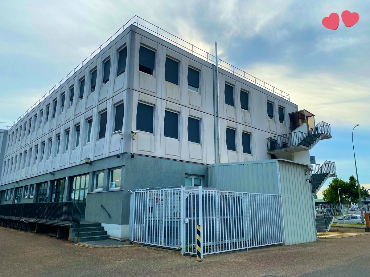 Caroline Massat tweet media