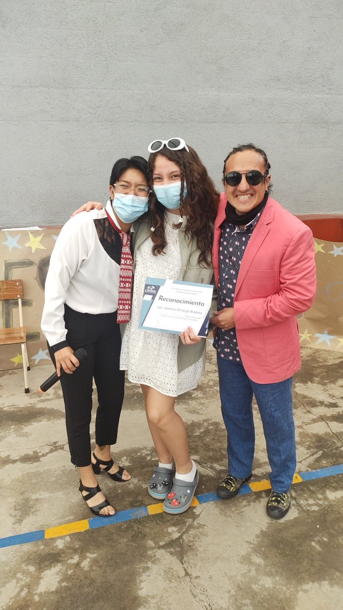 PaulaBarraza14's tweet photo. ¡MEJOR DIRECCIÓN! 

Luz Jimena Ortega 💖
✨
@seclancaster
#FESCONLAN22 https://t.co/JfPExDyRLL