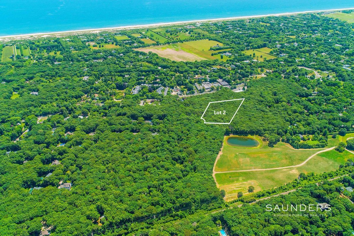 BruehlEd's tweet photo. ESTATE-CALIBER VILLAGE-FRINGE BUILDING PARCEL

Holly Place, Lot 2, East Hampton, NY 11937

CO-EXCLUSIVE $2,750,000

ED BRUEHL
Licensed Associate Real Estate Broker
EBruehl@Saunders.com
Cell: (646) 752-1233

#hamptons #hamptonsrealestate #hollyplacelot2 #hollyplace https://t.co/FweIbINu6F