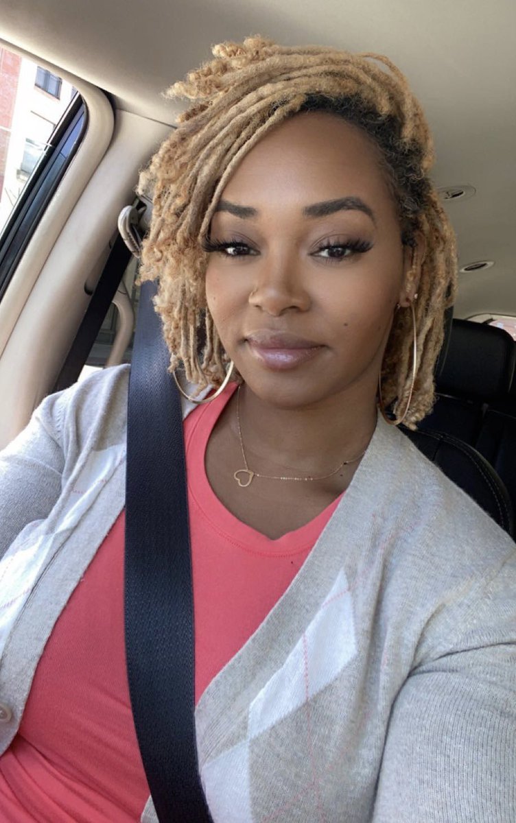 oSoNasha's tweet photo. On Wednesdays we wear pink https://t.co/VgvJqUI5oK