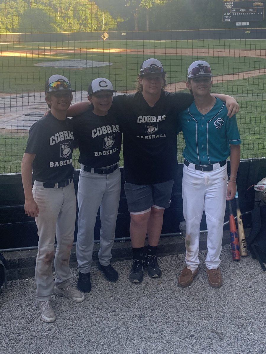 A meeting of some DeSales men last night at ODU. Just missing Cooper from the pic. Good to see them back together again! <a href="/DeSalesBaseball/">DeSales Baseball</a> <a href="/CBUS_SharksBB/">Columbus Sharks Baseball</a> <a href="/Columbus_Cobras/">Columbus Cobras</a>