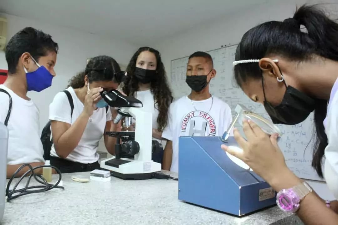 Ruta Científica en Falcón inició en vinculación con la UNEFM⁣

instagram.com/p/CfZZrmEu6oV/… ⁣
⁣
<a href="/fundacitefalcon/">Fundacite Falcón</a> 
<a href="/unefmAlDia/">UNEFM al Día</a>