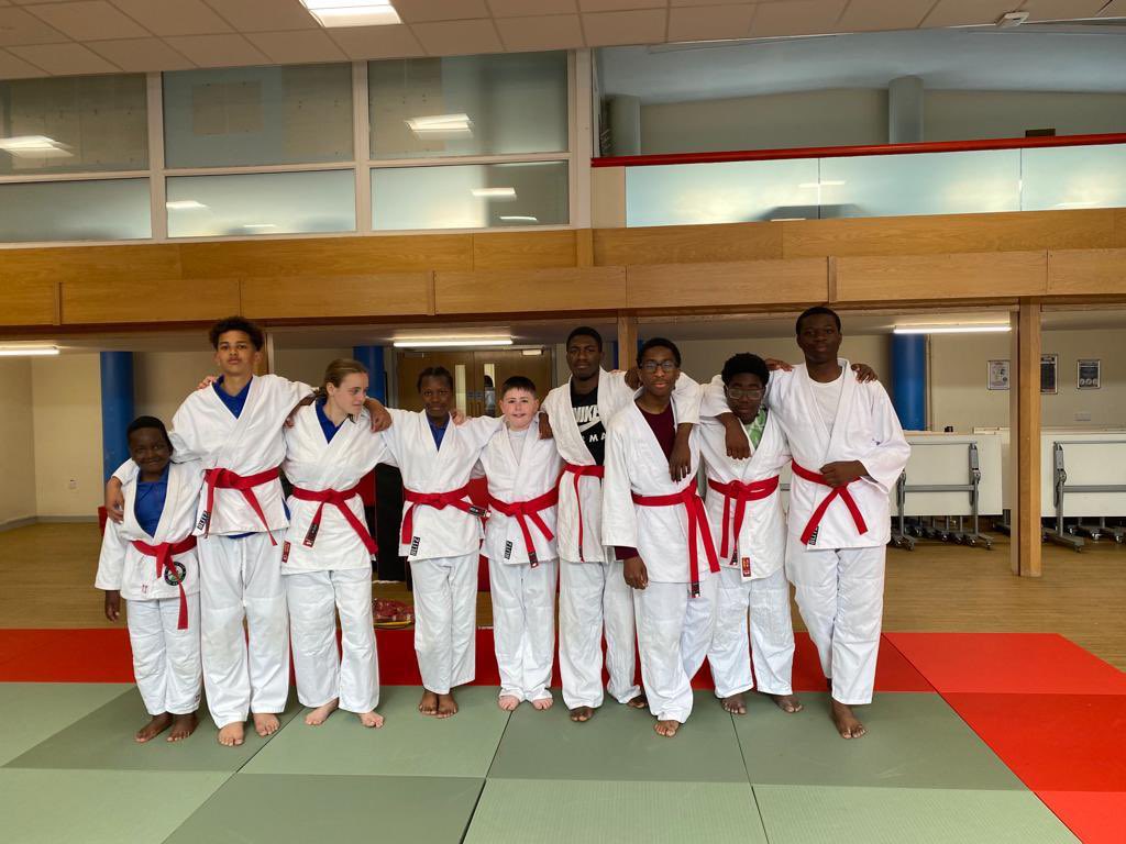 allsaintscsch's tweet image. Big celebrations for the AS Judo Club members as they have just achieved their red belts this evening! @calvs84 @europeanjudo @HackneyJudo @BritishJudo @Judo @JudoInside #SuccessNeverRests @lbbdcouncil @BrentwoodRC @BDPost