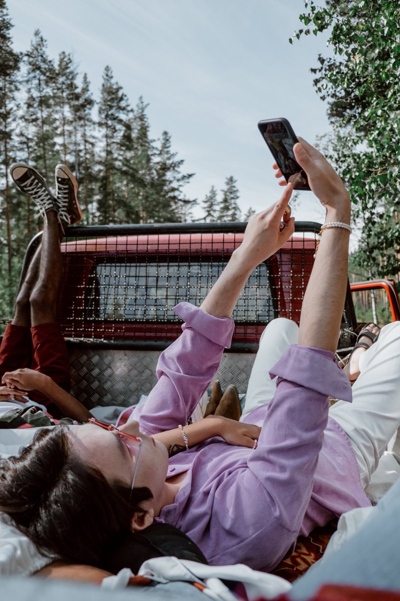 Triptechgear's tweet photo. Ever drop your Phone on your Face? 🤣 Get a Flipside Phone Grip and save face.  💯🤯
https://t.co/6DhrVE8ph2

#Triptech #Flipside #phongrips #iPhone #camping #hiking #selfie #samsunggalaxy #amazonfinds #beauty #fashion #style #travel #edc #gear #smartphone #gifts #bestgifts https://t.co/6E8Yp5WPVf