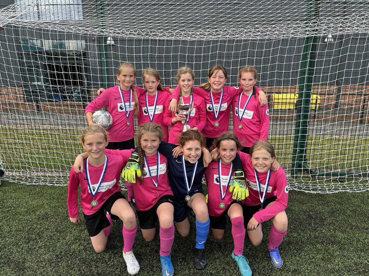 It was the final night of #GirlsFootball tonight! A cracking evening of ‘ranked’ activity! Congratulations to all the players, staff, officials and supporters for their efforts this year. Our localised finalists were @denbighcps & @valleygardensnt with VGMS taking the trophy!