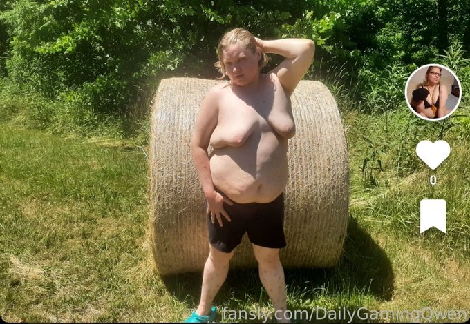 We can do it in the hay field. Follow my Fansly for free for another pic from this set  https://t.co/ny9Tw7Hcr6 #boobs<a href="/tag/ass"class="tags"><span>#ass</span></a><a href="/tag/boobs"class="tags"><span>#boobs</span></a><a href="/tag/publicflashing"class="tags"><span>#publicflashing</span></a><a href="/tag/outdoorflashing"class="tags"><span>#outdoorflashing</span></a><a href="/tag/outdoorplay"class="tags"><span>#outdoorplay</span></a>