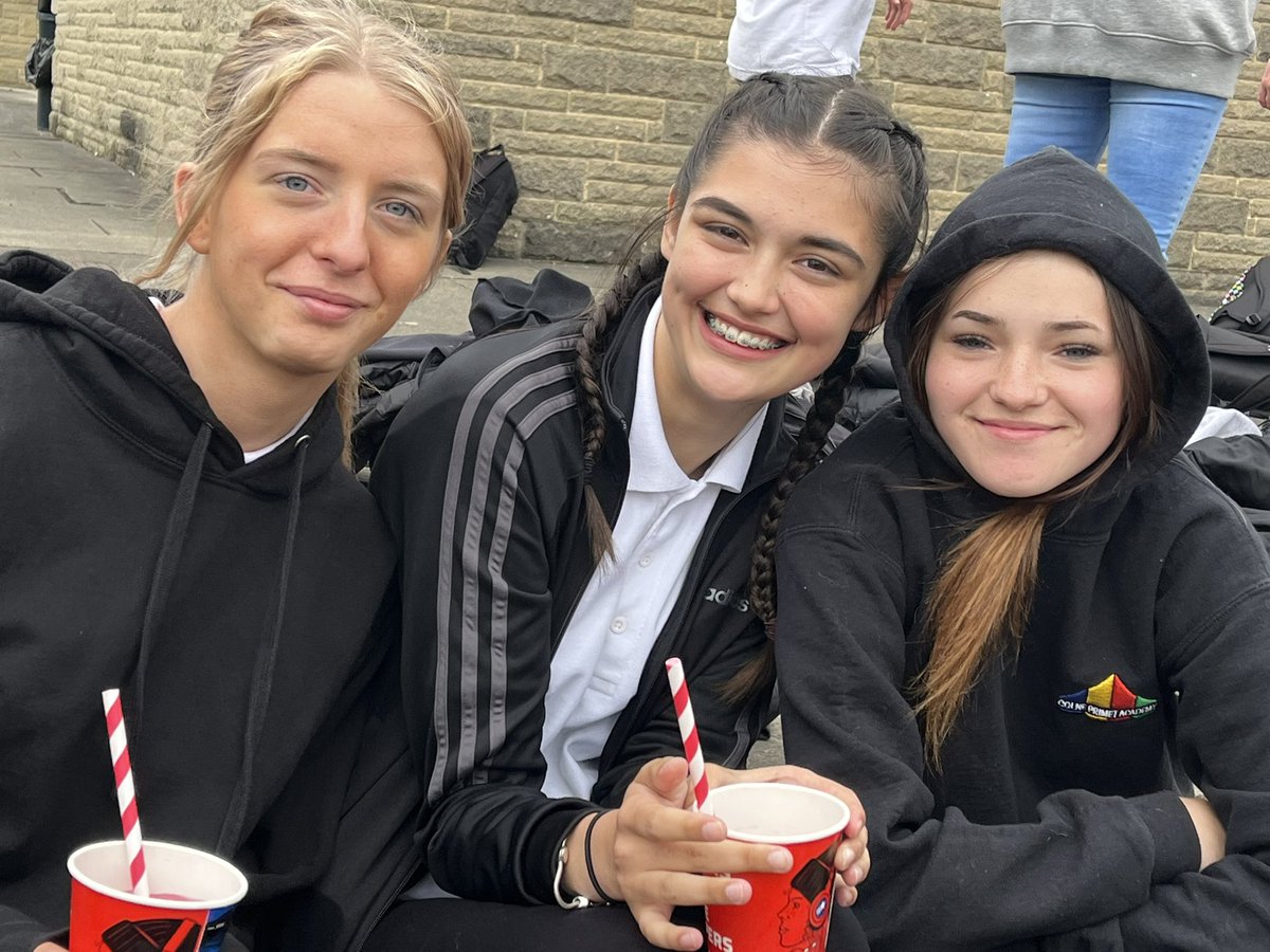 CPA_HeadofCVOC's tweet photo. Was such a good feeling to see the return of Inter Schools Athletics today. The last one in 2019 feels so long ago. Some great performances from individuals and teams @_CPAcademy_  #proudtobePrimet https://t.co/KTyOGKZvCT