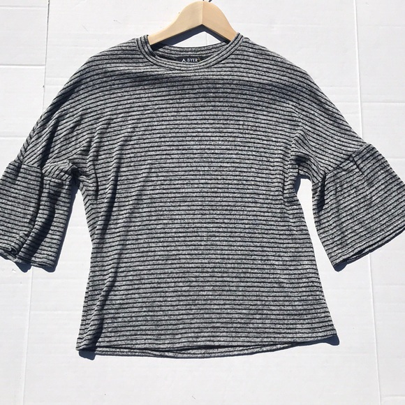 rubyprojectfdn's tweet image. So good I had to share! Check out all the items I'm loving on @Poshmarkapp from @pintsizedmarina #poshmark #fashion #style #shopmycloset #abyer #theory #dior: posh.mk/fZcnP9Nbgrb