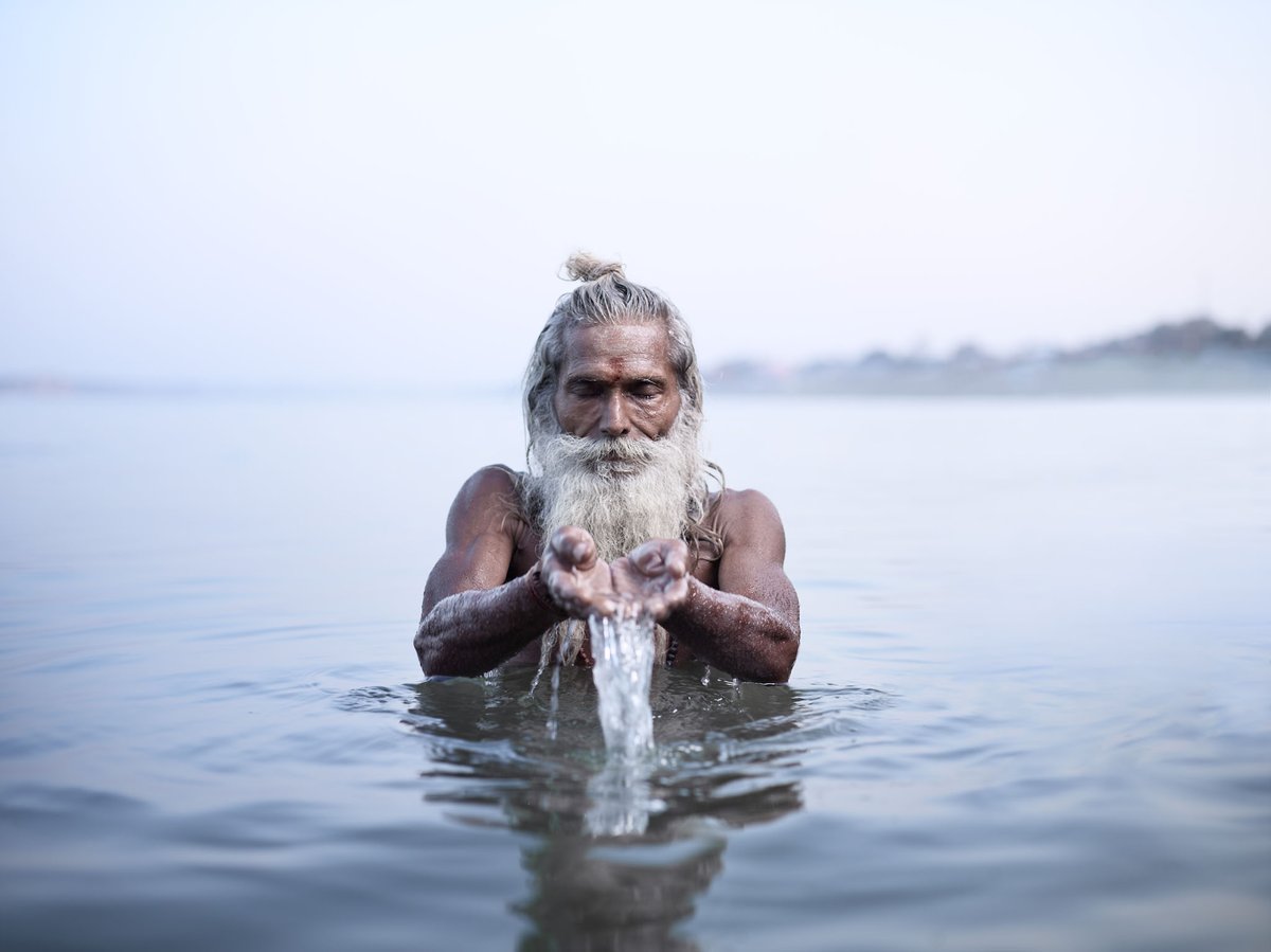 Surprise mint: Morning Ritual. Varanasi, India

Now accepting offers on <a href="/SuperRare/">SuperRare</a>