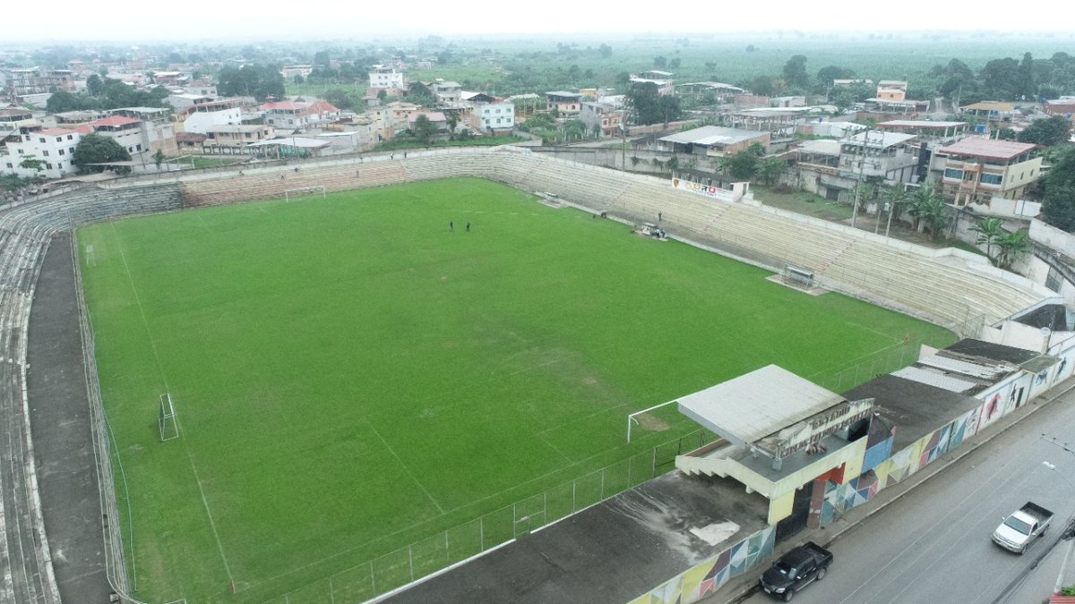 cesarencaladae's tweet photo. La recuperación y adecentamiento del histórico estadio de Pasaje avanza a buen ritmo, es nuestro compromiso con presentes y futuras generaciones del deporte en nuestro cantón y provincia, promover la práctica deportiva en escenarios aptos para ello.

#JuntosCambiamosPasaje 🟨🟥🟨 https://t.co/r1oZTKdQHc