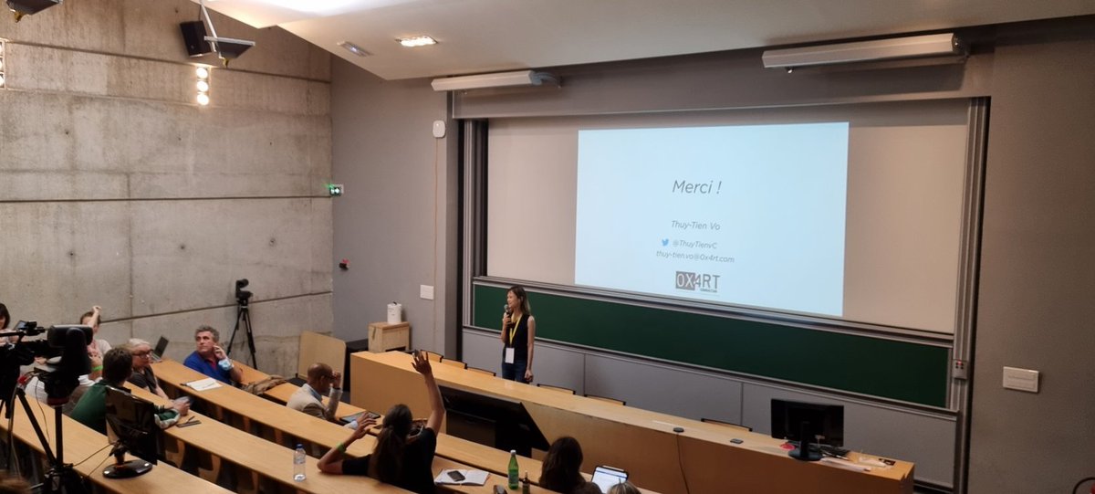 0x4rt's tweet photo. @ThuyTienvC keynote at "Entreprendre dans la culture" conference organized by @MinistereCC
Explaining #cryptoart and #NFT
#ENSAPB
#EntreprendreCulture https://t.co/FBfsaeaLRS