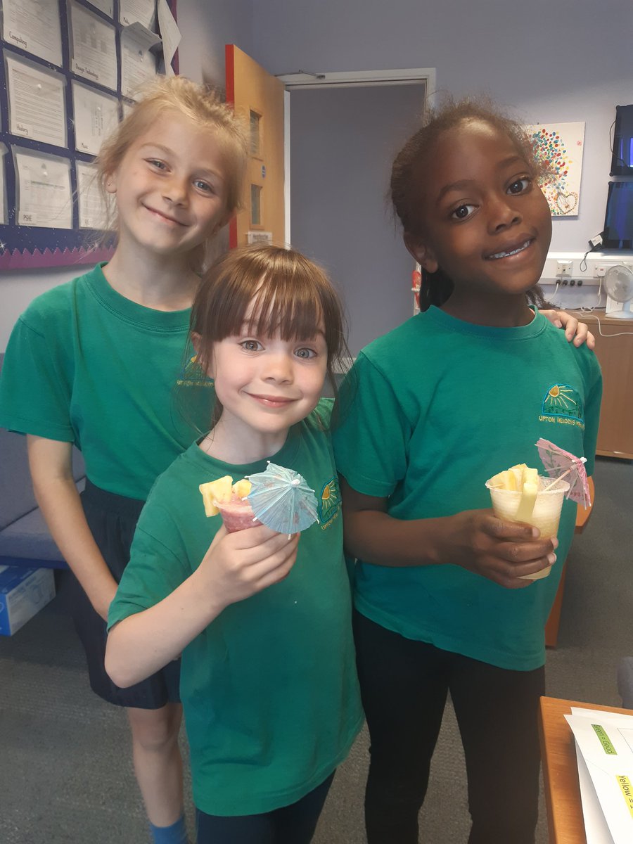 Searing_Upton's tweet photo. Loving the waitress service of fruit cocktails that they have designed and created themselves to my office from @uptonclass2MF this afternoon!! 🍹🌞 https://t.co/utq0IdPMs8