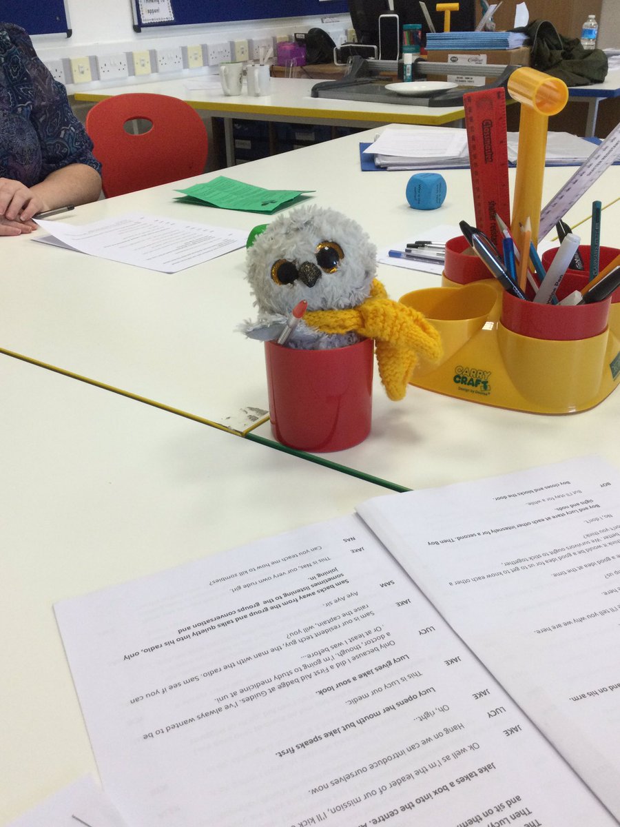 Hedwig 7TCE Mascot is literacy pupil of the week👍👍 Hedwig loves reading <a href="/WeAreHumanities/">Maesteg School Humanities</a> <a href="/MaestegSchool/">Maesteg School</a>