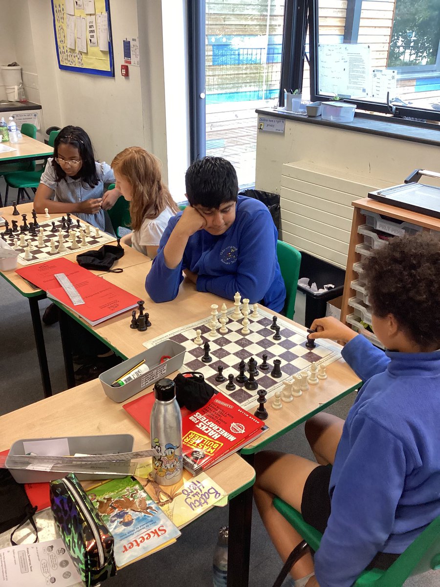 glenfromep's tweet photo. Holly Class vs Sycamore Class! Battle of the Year 5 classes! It’s very tense in here right now… #chess #Year5 #HollyClass #SycamoreClass #thetensionisbuilding https://t.co/GHAHN0XLTO