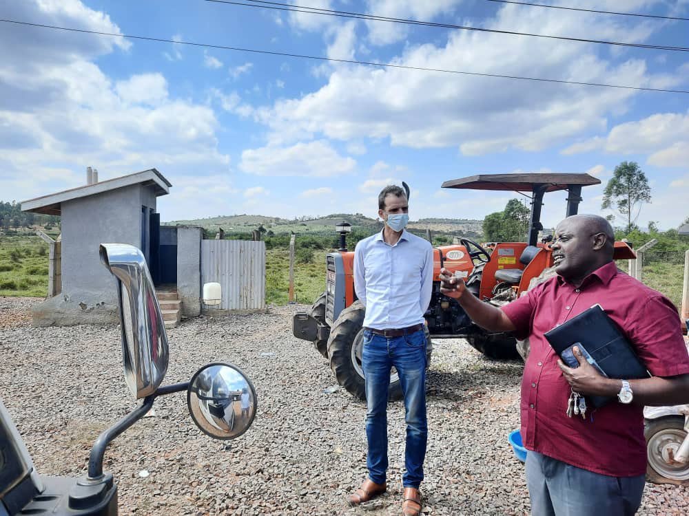 A shoutout to our founder <a href="/KeesBloklandPhD/">Kees Blokland 🇳🇱 🇪🇸 🇪🇺</a> who has always underlined the potential of cooperatives to create jobs. Team @AgriterraUG has been working with 134 dairy cooperatives since 2015 and by steadily increasing the milk volumes, these coops have created more than 900 jobs.