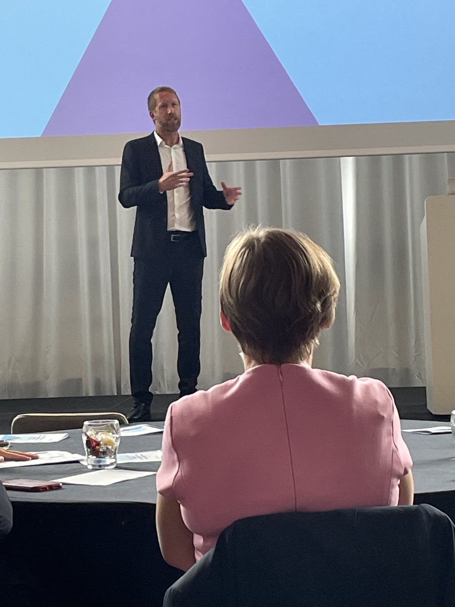 Rob Galloway (@drrobgalloway) on Twitter photo <a href="/OfficialBHAFC/">Brighton & Hove Albion</a> <a href="/UHSussex/">University Hospitals Sussex</a> Brilliant to have Graham Potter speaking at our #teac2022 <a href="/OfficialBHAFC/">Brighton & Hove Albion</a> <a href="/UHSussex/">University Hospitals Sussex</a> Brilliant to have Graham Potter speaking at our #teac2022