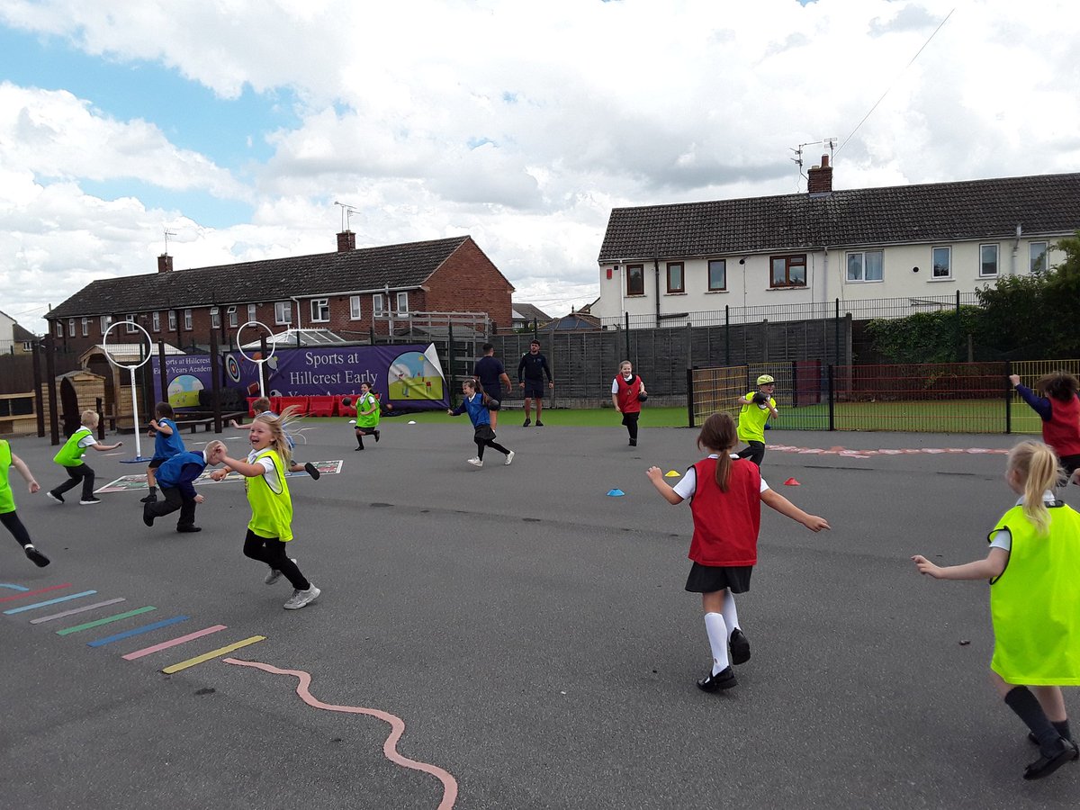 MrCommanderYr2 tweet media