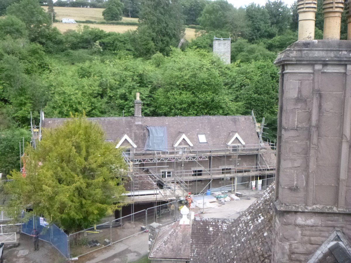 Pendarren House tweet media