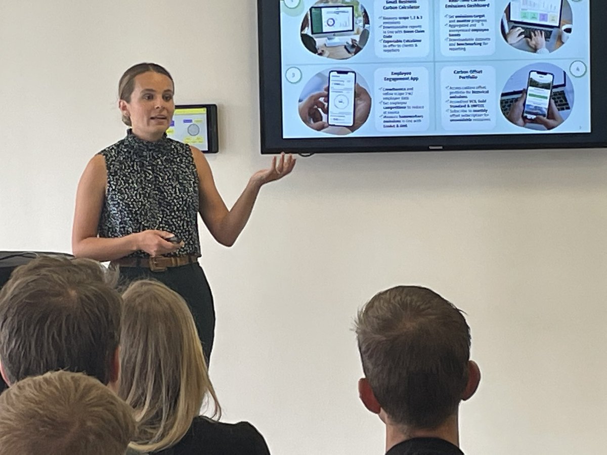 FINTECHCircle's tweet photo. Sustainability as a Service! The best SaaS!
Dr Gabrielle Bourret-Sicotte of Greenr
https://t.co/HX6I6DCH3G sharing how to engage your workforce & teach people good Eco behaviours! #carbonfootprint #greentech #esg #level39 #fintechtour https://t.co/CTa3l0v5XN