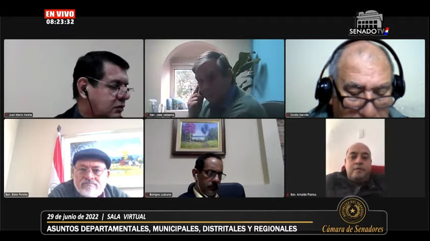 Se reúne la Comisión de Asuntos Departamentales, presidida por el senador <a href="/ArnaldoFrancoPY/">Arnaldo Franco.</a> 
Lo acompañan sus colegas <a href="/PakoLedesma/">Jose Ledesma</a>, <a href="/SixtoPereira/">Sixto Pereira</a>, <a href="/NaniArrua/">Georgia Arrúa</a> y <a href="/LanzoniSenador/">Lanzoni Senador</a> 

#SenadoPy