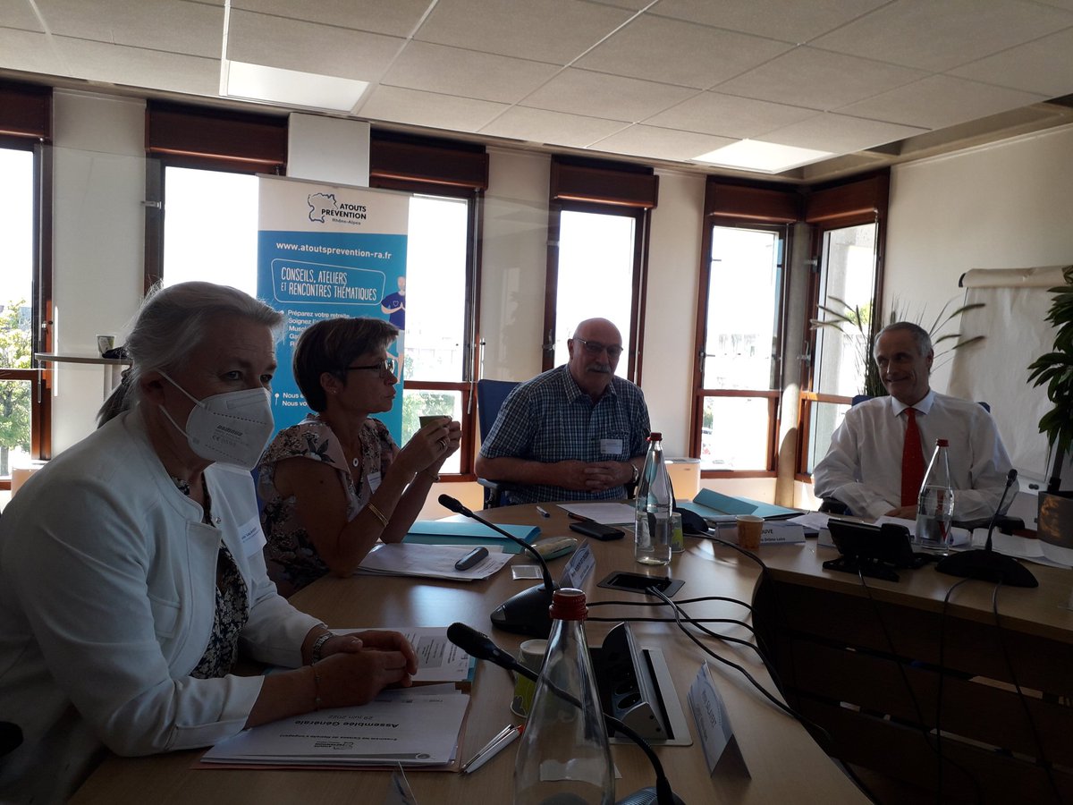 Ouverture de notre Assemblée générale par M. Jouve Président de la <a href="/msa072642/">MSA Ardèche Drôme Loire</a>