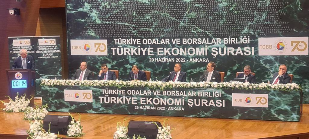 Cumhurbaşkanı Yardımcımız Sn.<a href="/fuatoktay/">Fuat Oktay</a>’ın teşrifleri, Sn. Enerji ve Tabi Kaynaklar, Hazine ve Maliye, Sanayi ve Teknoloji ile  Ticaret Bakanlarımızın  katılımlarıyla gerçekleştirilen TOBB Türkiye Ekonomi Şurası'nda, üyelerimizin konularını ve çözüm önerilerimizi paylaştık.