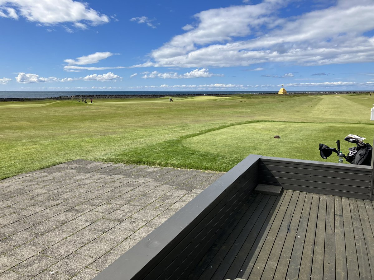 6Kylelake's tweet photo. Finally seeing some warmer weather here in Seltjarnarnes https://t.co/xgEYW2xD5k