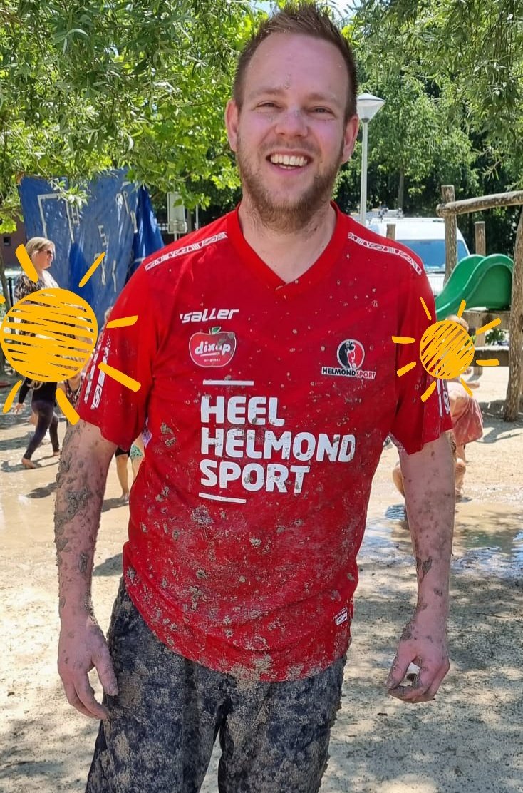 FrankvNeerven's tweet photo. #kcmozaiek #helmond #modderdag https://t.co/hPZNcB5s7r