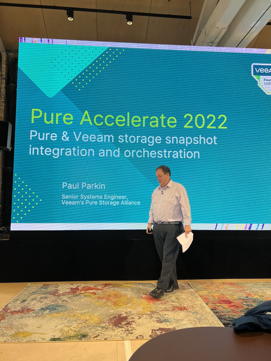 BenjaminPDurand's tweet photo. Best of breed protecting @PureStorage arrays using @Veeam @Nushrinah01 @SCASICOMP #accelerate22london https://t.co/undhgh2MB6