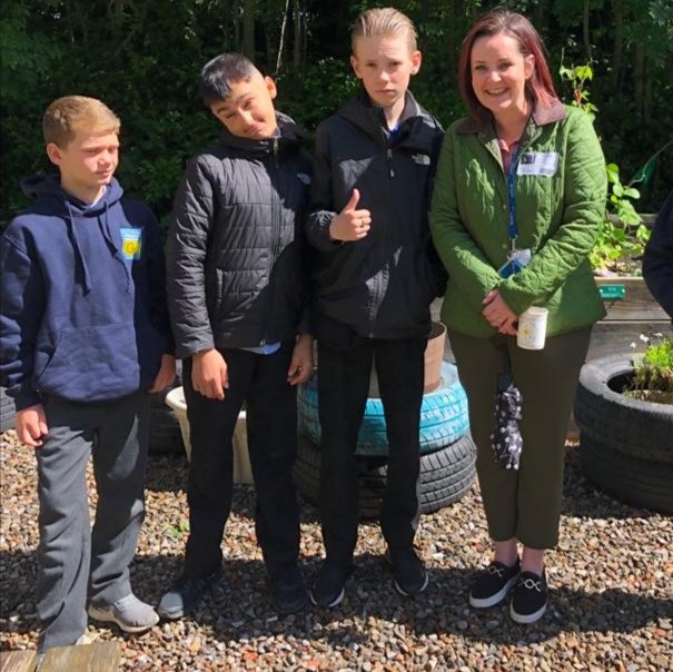 TES Torfaen tweet media