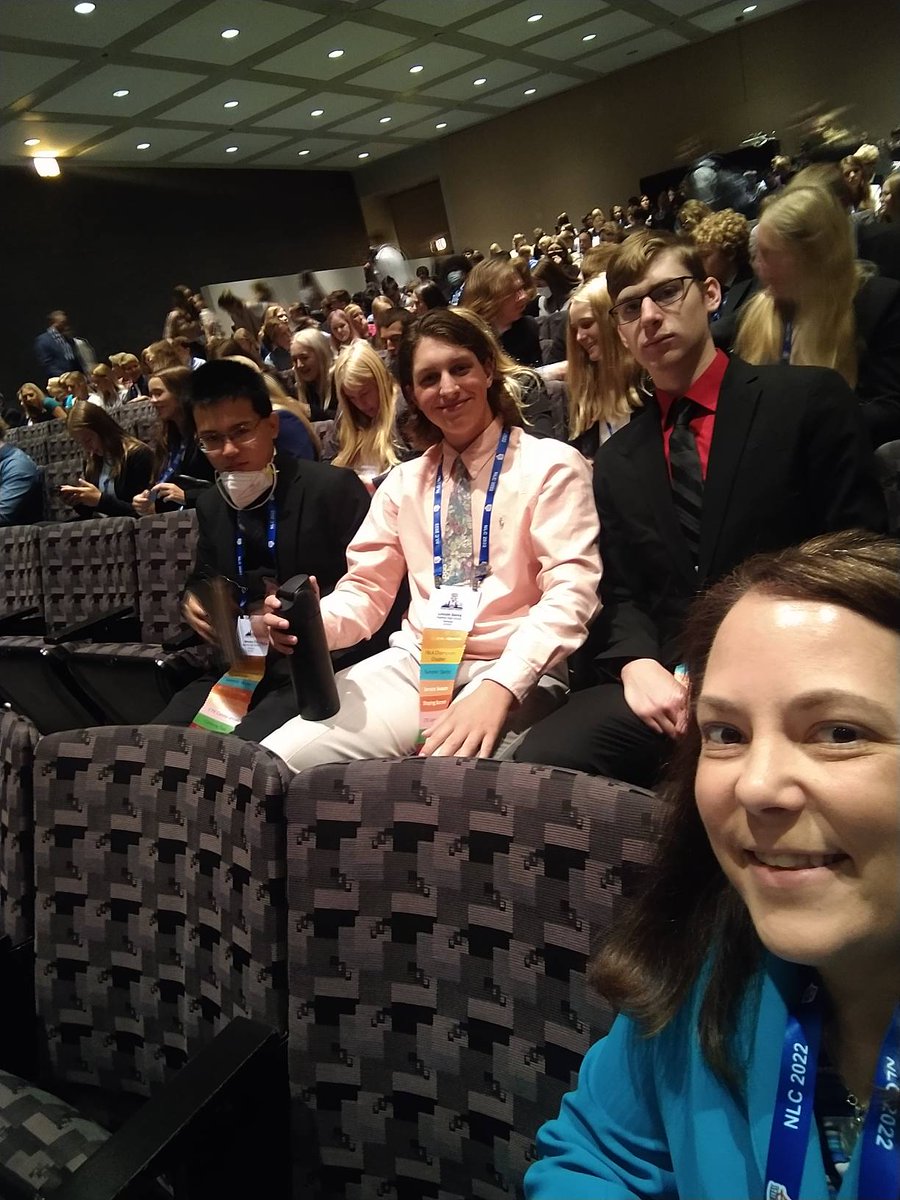 Waiting for the <a href="/NebraskaFBLA/">Nebraska FBLA</a> meeting to start. #nlc2022