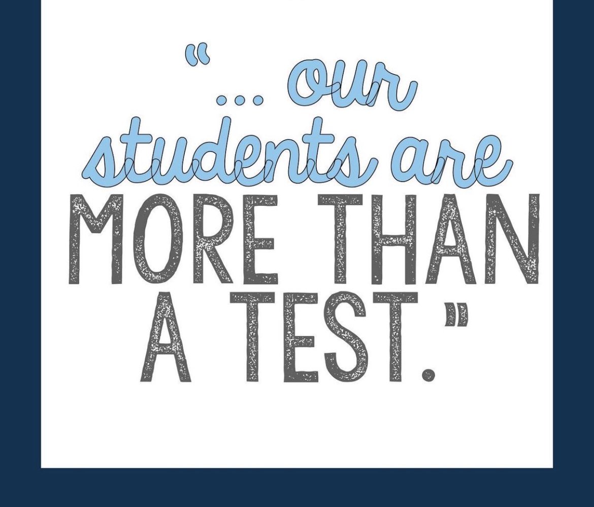 itutor_tots's tweet photo. Let’s talk about non-traditional summative assessments!  
Why are they important ⬇️
🫶 Helps students see there is more than one way of understanding something. 
🫶Provides opportunities for students with different learning preferences. 
[publish date: September 5th] https://t.co/wPRk7sCkrW