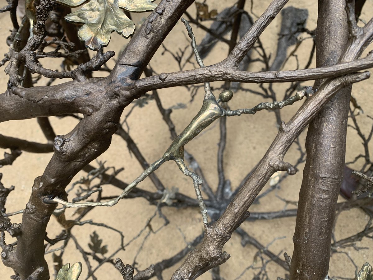 JaneEFindlay's tweet photo. A beautiful day @Nat_Mem_Arb for the opening of the #TreeofCherishedMemories sculpture. A bronze tree in a woodland glademodelled on a hawthorn from site for personal memorials. #Beautiful https://t.co/NEWrmKE9uZ
